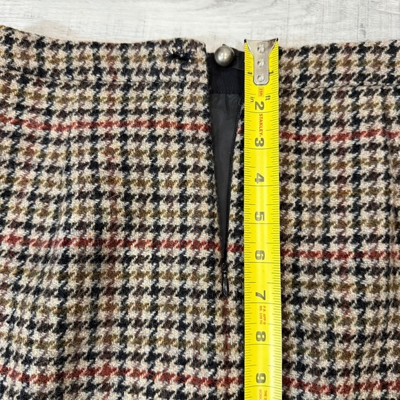 J Crew Classic Houndstooth 100% Wool Pencil Skirt in Fall Colours Size 2 - Picture 4 of 17